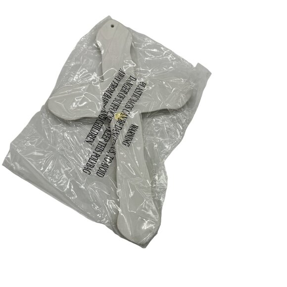 Decorative Wall Cross Cream & Sage Ceramic Celadon Signed Cat 6" x 10" - Picture 2 of 6